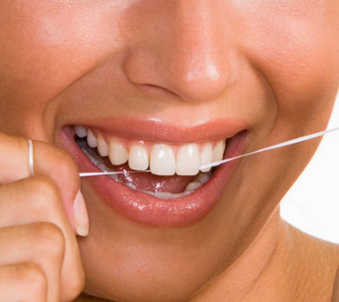 Wondering “How Do I floss Properly”? Here’s the Answer [VIDEO]